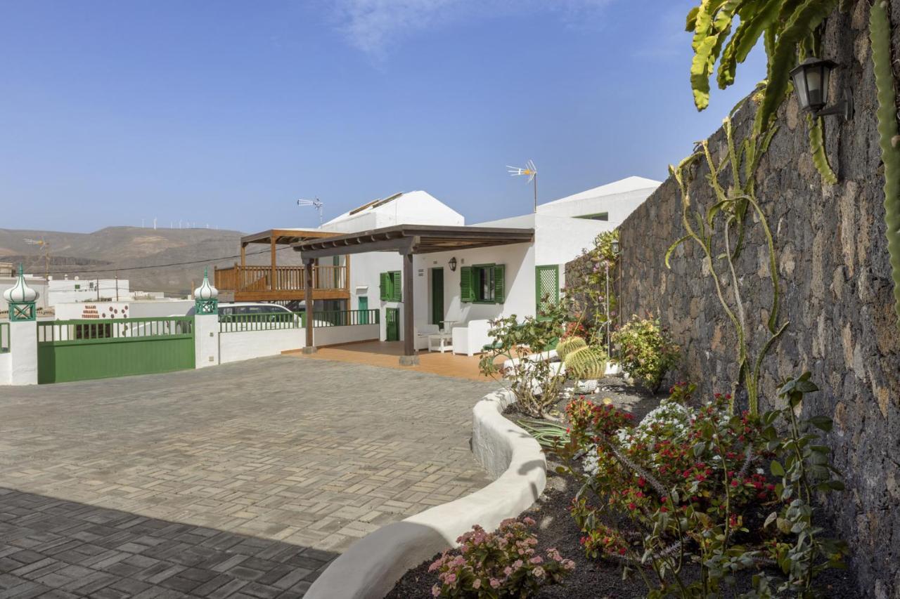 Villa Laura Guatiza Exterior photo